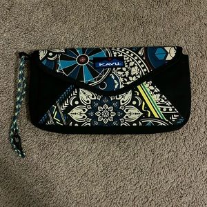 KAVU wristlet